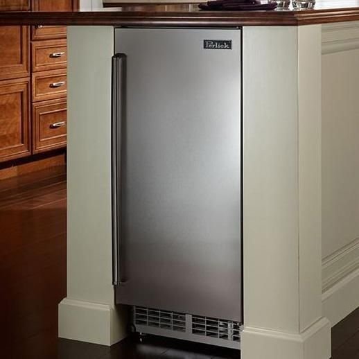 Kitchen idea with the Perlick Series 15-Inch Outdoor Undercounter Ice Maker, 55 lbs Daily, A, Perlick