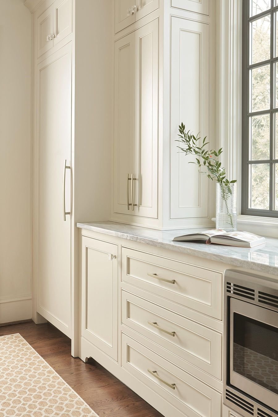 Kitchen idea with the Amerock Cabinet Pull Golden Champagne 6-5/16 inch (160 mm) Center to C, Amerock