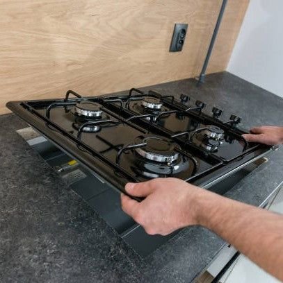 Kitchen idea with the Cooktop Installation, PoshCrew Services