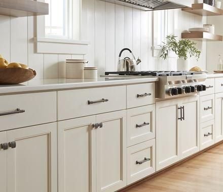 Kitchen idea with the Amerock Cabinet Knob Oil Rubbed Bronze 1-1/4 inch (32 mm) Length Daven, Amerock