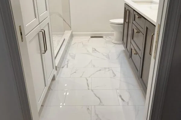 Bathroom tile floor